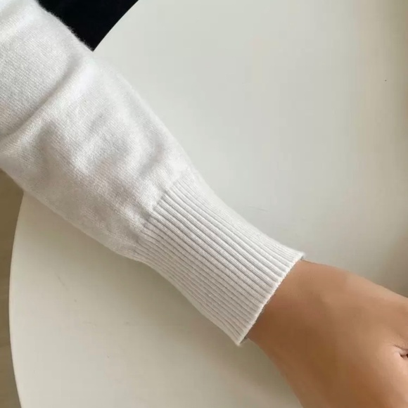 Shein White Collared Long Sleeve Polo Small - Picture 5 of 5